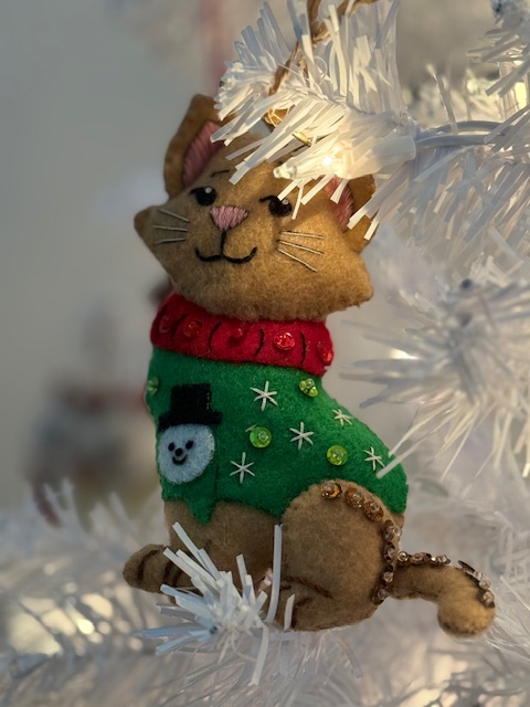 That Christmas Tree – A Cat’s Perspective